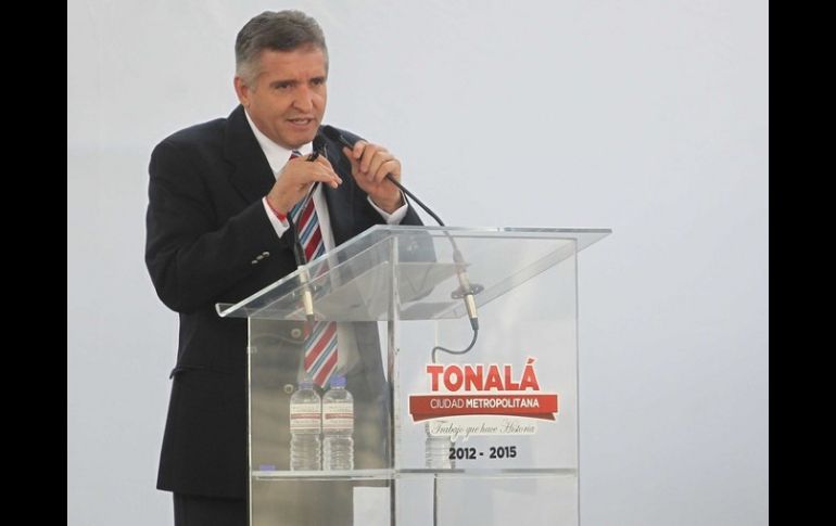 Según usuarios de Twitter, la causa del fallecimiento del padre de Jorge Arana fue un infarto. ARCHIVO  /