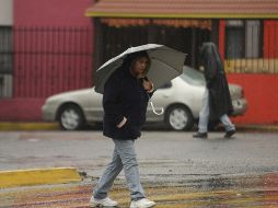 La lluvia y el frío permitieron reducir la incidencia delictiva que más bien suele aumentar durante la época navideña. ARCHIVO  /