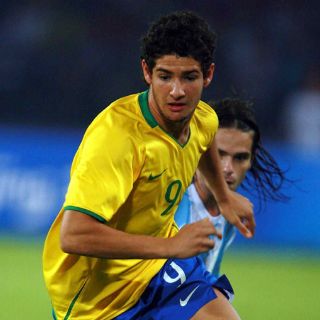 Corinthians anuncia la llegada de Pato