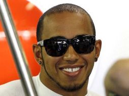 Lewis Hamilton confía en llevar a su nuevo equipo a otros niveles en la Fórmula 1. AP  /