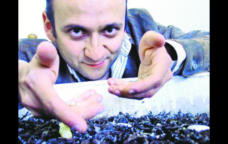 ''Doña Márgara'' le ha dado mucho como actor, pero Lalo España tmabién busca personajes de otro tipo.  /