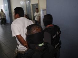 El traslado de internos del fuero federal en penales estatales a prisiones federales aumentó en mil 619 por ciento. ARCHIVO /