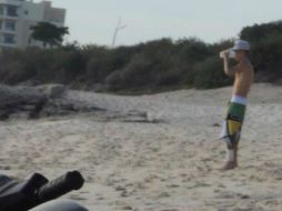 Justin vestía bermuda con cuadros amarillos, verdes y blancos. ESPECIAL @DulceGuerra_B  /