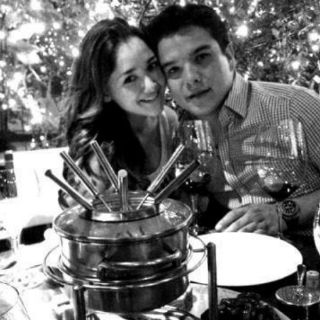 Sherlyn y político lucen su noviazgo