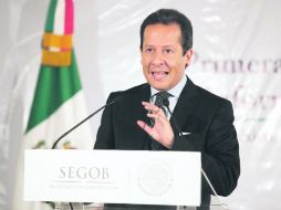 Eduardo Sánchez, detalló que en los primeros 30 días del Gobierno de Peña Nieto hubo 69 presuntos delincuentes y un federal abatidos. NTX /