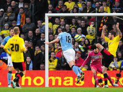 El segundo gol del Manchester City, que anotó Gareth Barry. AP /