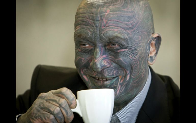 Aunque estudió Derecho, Franz, de 53 años, orientó su vida hacia el arte. XINHUA /