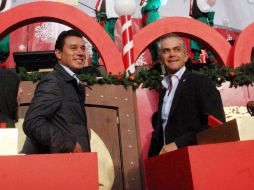 Mancera lanzó con decenas de capitalinos globos con peticiones a los reyes magos. NTX /