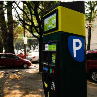 Inician campaña contra parquímetros en DF