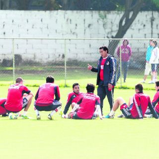 Chivas debuta ante el subcampeón