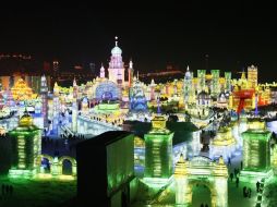 El hielo y la nieve llegan a extremos increíbles de expresión artística en Harbin, China. AFP /