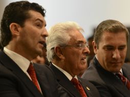 José Manuel de la Torre (i) durante una rueda de prensa de la Concacaf. MEXSPORT /