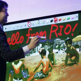 Anuncian televisores más grandes y más inteligentes