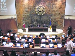 Sesión legislativa. Los diputados afirman que están dispuestos al diálogo con el Ejecutivo, pero que esperan información detallada.  /