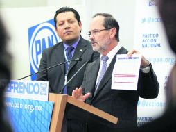 Inconsistencia. Gustavo Madero, dirigente nacional, aclara la confusión. NTX /