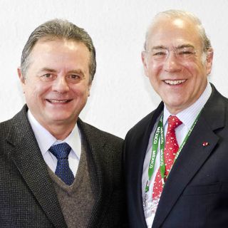 Pedro Joaquín Coldwell y José Ángel Gurría se reúnen