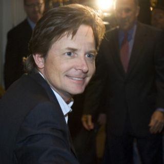 Alertan sobre síntomas sugestivos para el Parkinson