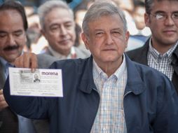 El ex candidato presidencial Andrés Manuel López Obrador, se registró como miembro del Movimiento de Regeneración Nacional. NTX /