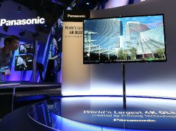 Se trata de la pantalla de mayor tamaño jamás fabricada en Ultra HD para el consumidor. AFP /
