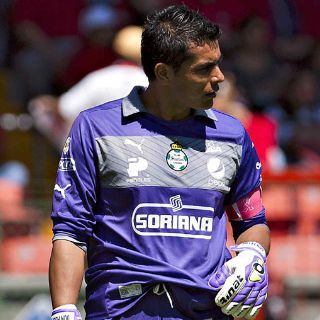 Oswaldo, ansioso por enfrentar a Chivas