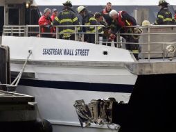 Las autoridades indican que se registró un total de 57 heridos, uno de ellos de gravedad, y 21 con problemas de menor entidad. AP /