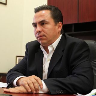 Emilio quiere hundir el barco antes de irse: Salvador Rizo