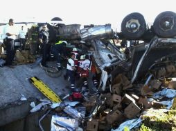 Al lugar acudieron elementos de Protección Civil y Bomberos Jalisco para atender a las víctimas.  /