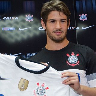 Pato afirma que llega al mejor equipo del mundo