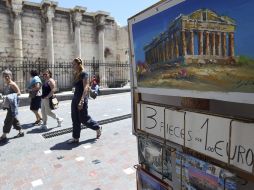 Grecia dio un paso más en la ejecución de las medidas de ahorro exigidas por la troika. ARCHIVO /