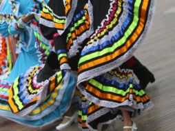 El Ballet Folklórico de México no sólo destaca por su trayectoria histórica, sino que plantea nuevos retos y proyectos. ARCHIVO /