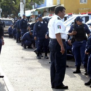 Alcalde de Tlaquepaque pide revaluar a policías reprobados
