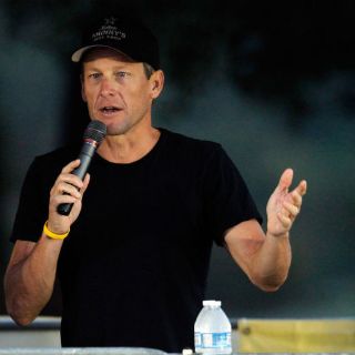 Aseguran que Armstrong podría aceptar dopaje en entrevista