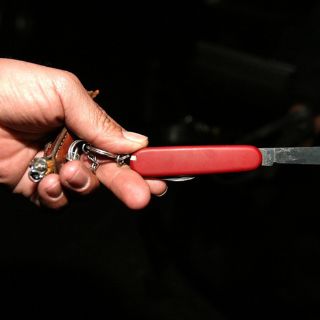 Localizan en Cereso de Durango armas y aparatos electrónicos