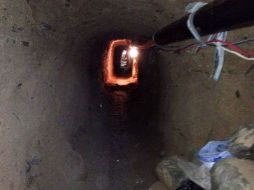 Imagen de un ''narcotúnel'' en Tijuana. A pesar de los esfuerzos de detección, los traficantes continúan construyéndolos. ARCHIVO /