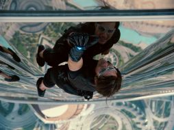 Tom Cruise asegura que para aceptar un proyecto, este debe crear en él una adrenalina distinta a la ya vivida en sus diferentes filmes. ARCHIVO /