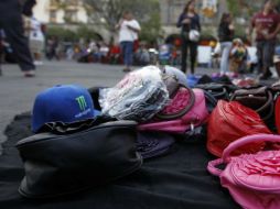 Pese a las pocas ventas, refieren que la solución temporal ofrecida por la autoridad municipal les resulta atractiva en cierta parte.  /