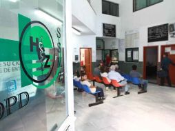 El fallecido no ha sido identificado, paramédicos de la Cruz Verde Las Águilas negaron todo tipo de información. ARCHIVO /