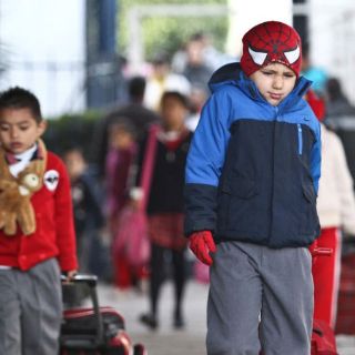 Tlaquepaque retoma programa de ''Protección Invernal'' en escuelas