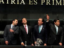 Peña Nieto se reúne con Ernesto Cordero, Emilio Gamboa Patrón y Miguel Barbosa en el Senado de la República. SUN /