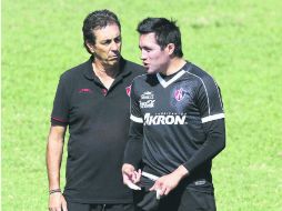 Tomás Boy optó por callar ante el tema del visado, el portero Miguel Pinto expresó que Querétaro sí tendría que ser castigado. MEXSPORT /