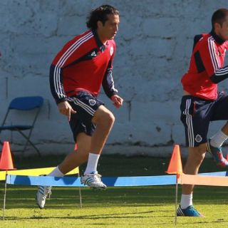 Héctor Reynoso trabaja al parejo