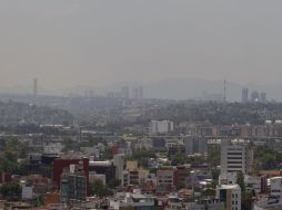 Buscan reducir tóxicos atmosféricos homologando las normas a los estándares de Estados Unidos y Canadá. ARCHIVO /