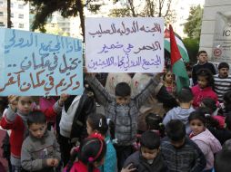 Niños sirios que han presenciado algunas de los ataques más intensos por la crisis que atraviesa el país. REUTERS /