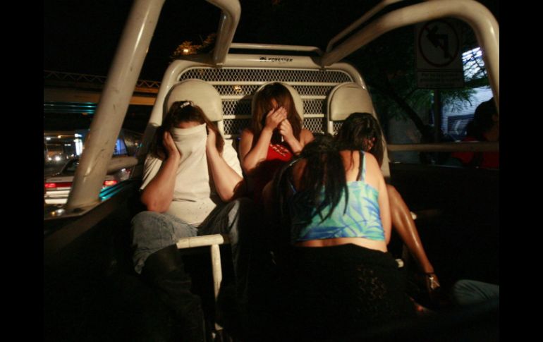 Algunas de las mujeres eran llevadas desde países de Latinoamérica como México y Nicaragua. ARCHIVO /
