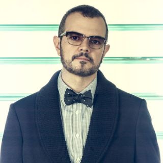 Syntek apadrina libro de Yordi Rosado