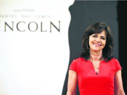 Sally Field ganó 12 kilos y leyó las cinco biografías sobre Mary Todd Lincoln, el personaje que interpreta en le filme. REUTERS /