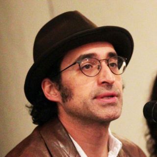 Bichir quiere provocar la reflexión a través del teatro