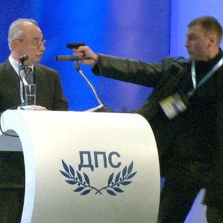 Atentado fallido contra líder político en Bulgaria