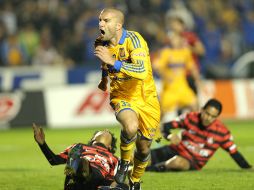 Emanuel Villa, un ex rojinegro, fue el autor de la solitaria anotación en el encuentro. MEXSPORT /