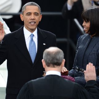 Barack Obama jura públicamente su segundo mandato